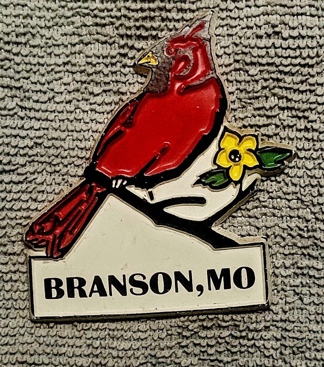 Branson MO Cardinal Refrigerator Magnet Rubber Vintage Souvenir 