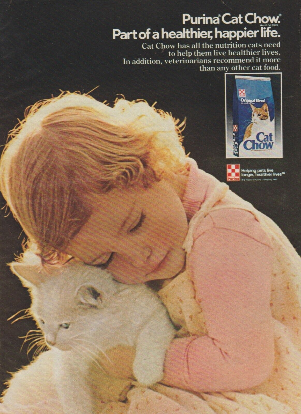 1985 Purina Cat Chow Food - Little Girl Holds Hugs White Kitten - Print Ad Photo