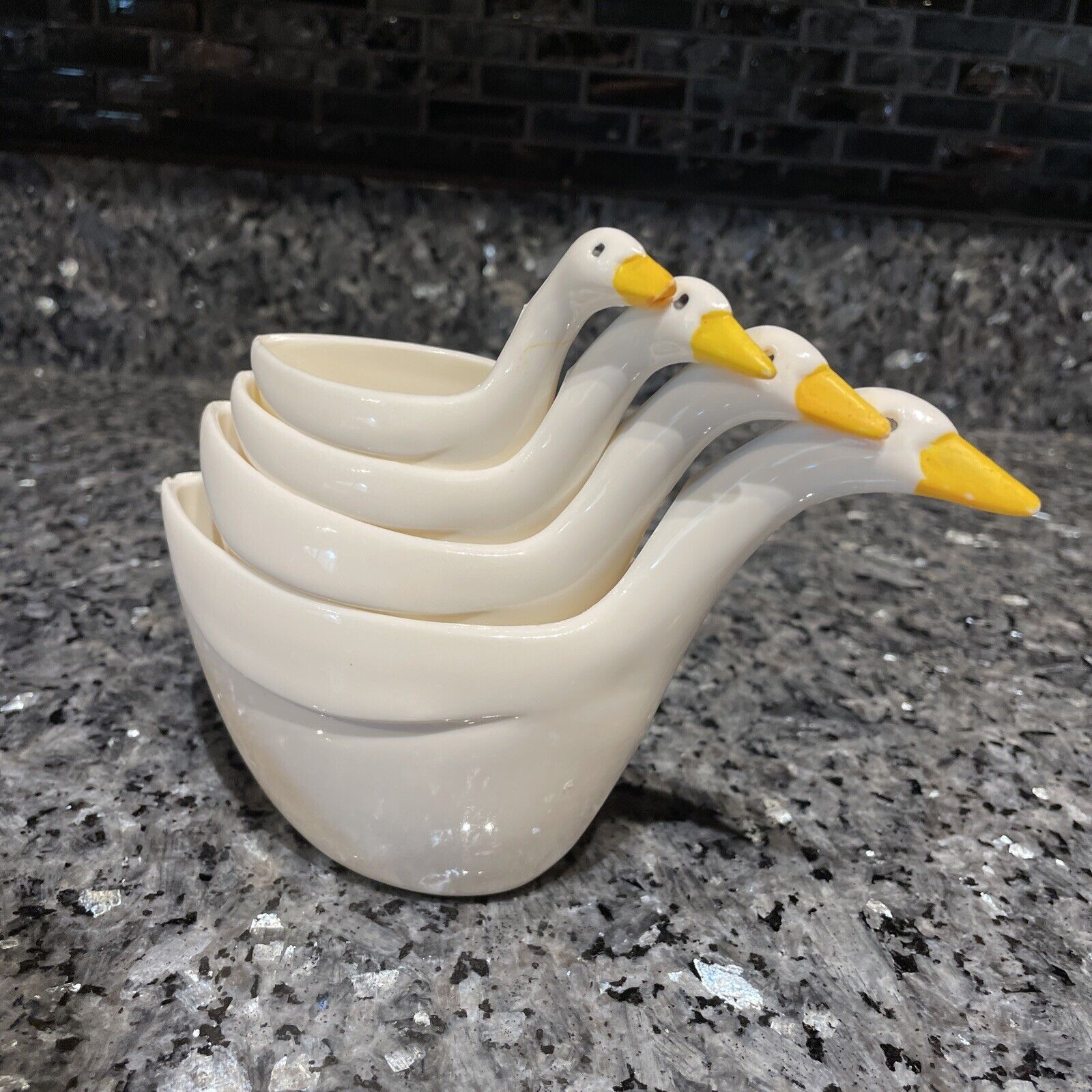 4 Pc Set Vintage JSNY Plastic Stacking White Ducks Geese Measuring Cups