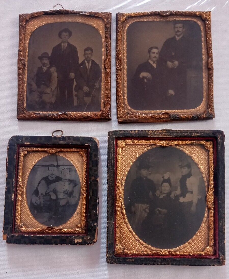 Lot of 4 Antique Photographs in small Picture Frames. Old Photography