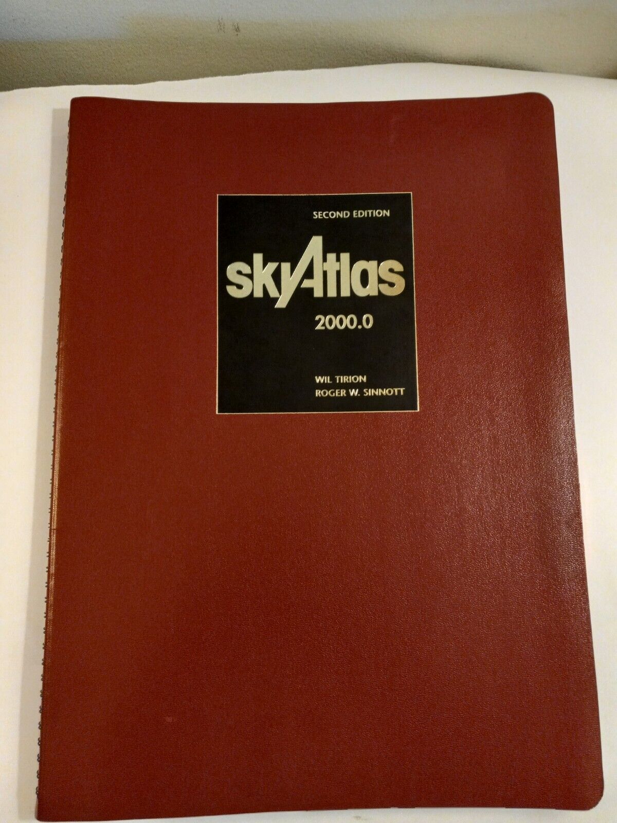 Sky Atlas 2000.0 2nd Edition Spiral Bound 1998