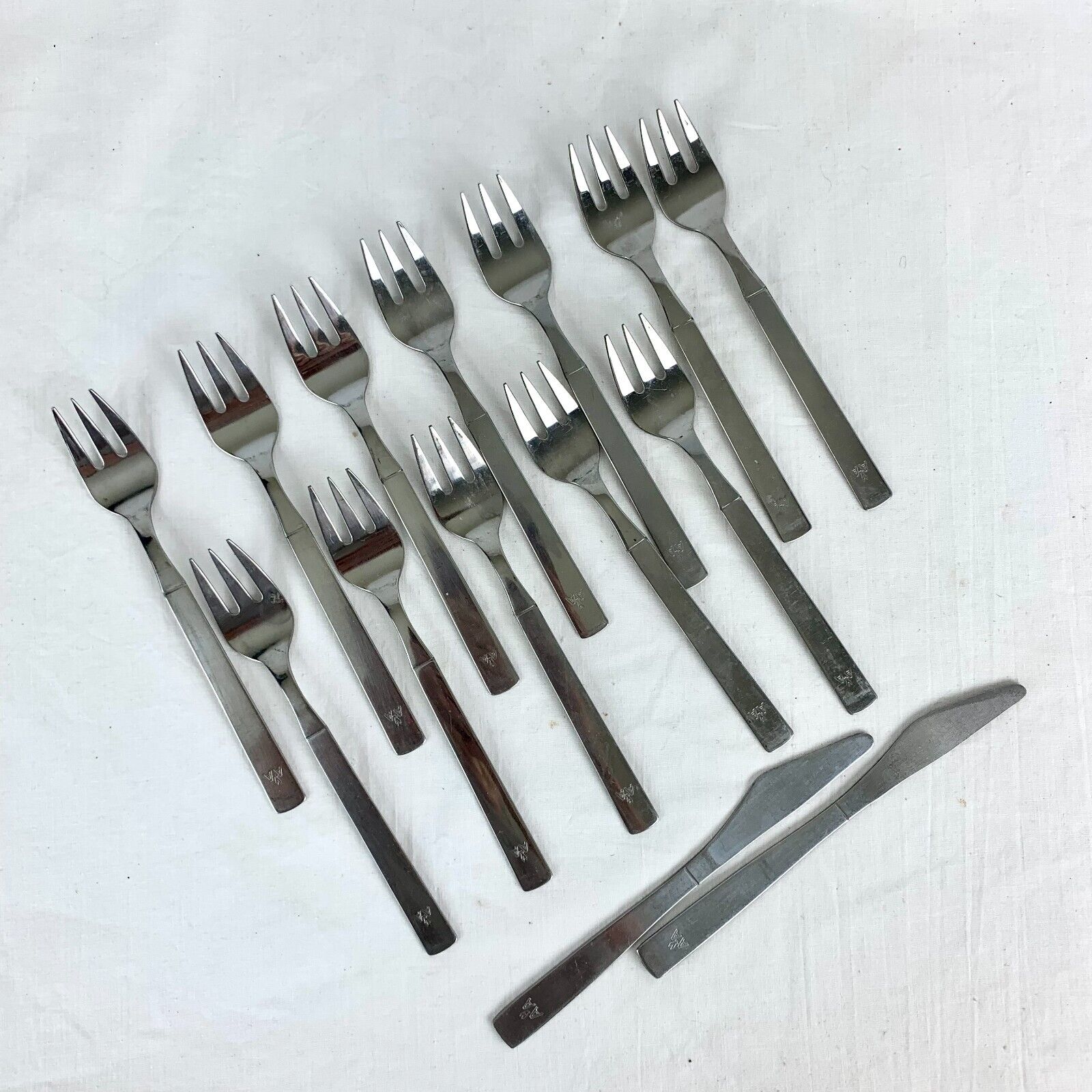 Vintage American Airlines Stainless 12 Forks and 2 Knives Brunch Size Excellent