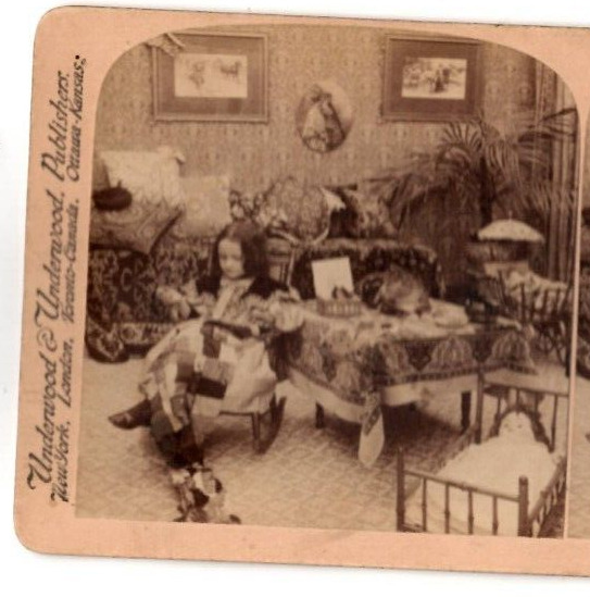 Stereoview Patchwork 1898 Strohmeyer & Wyman Underwood Girl Sewing Quilt