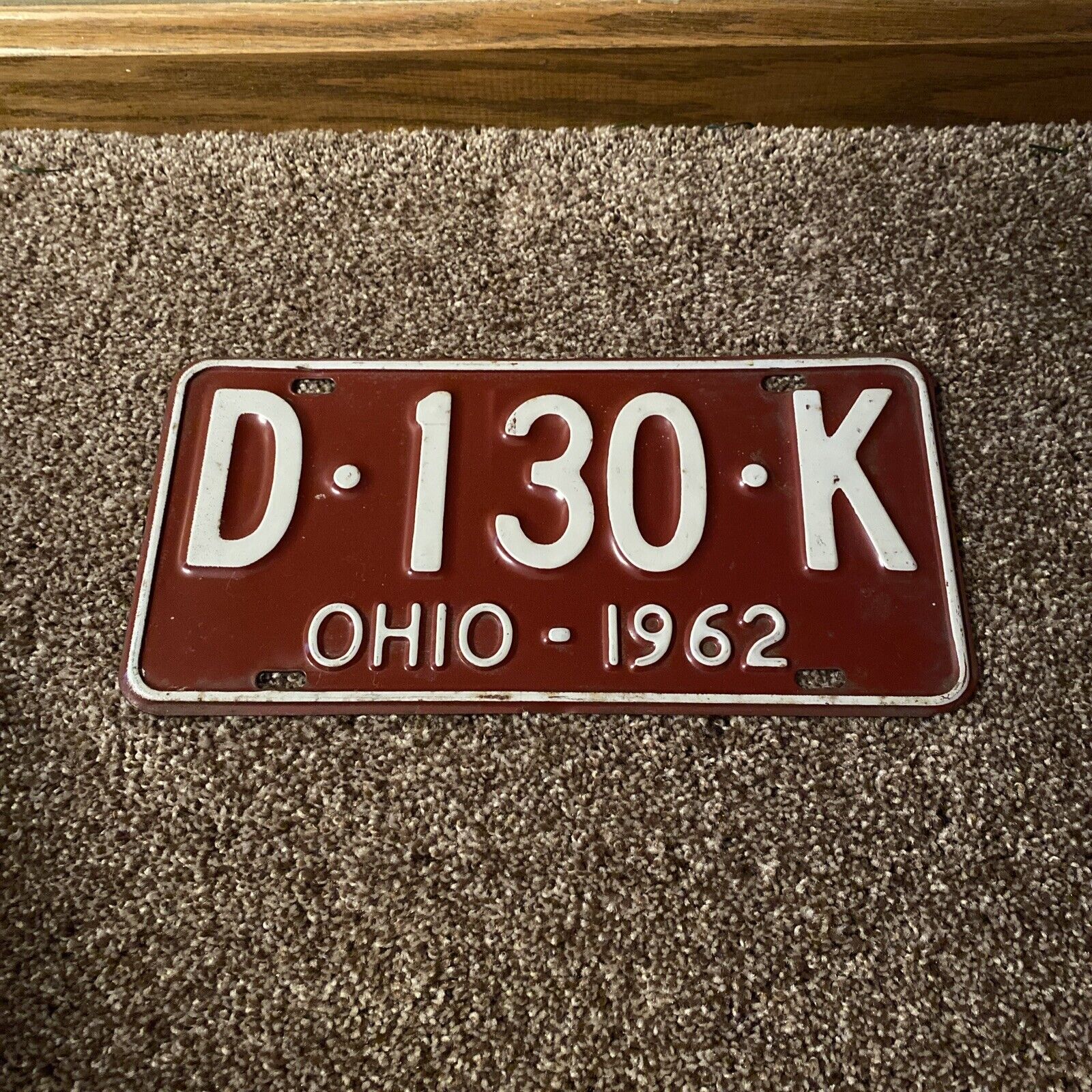 (1) Trendy Vintage 1962 Ohio State License Plate Red Excellent Condition