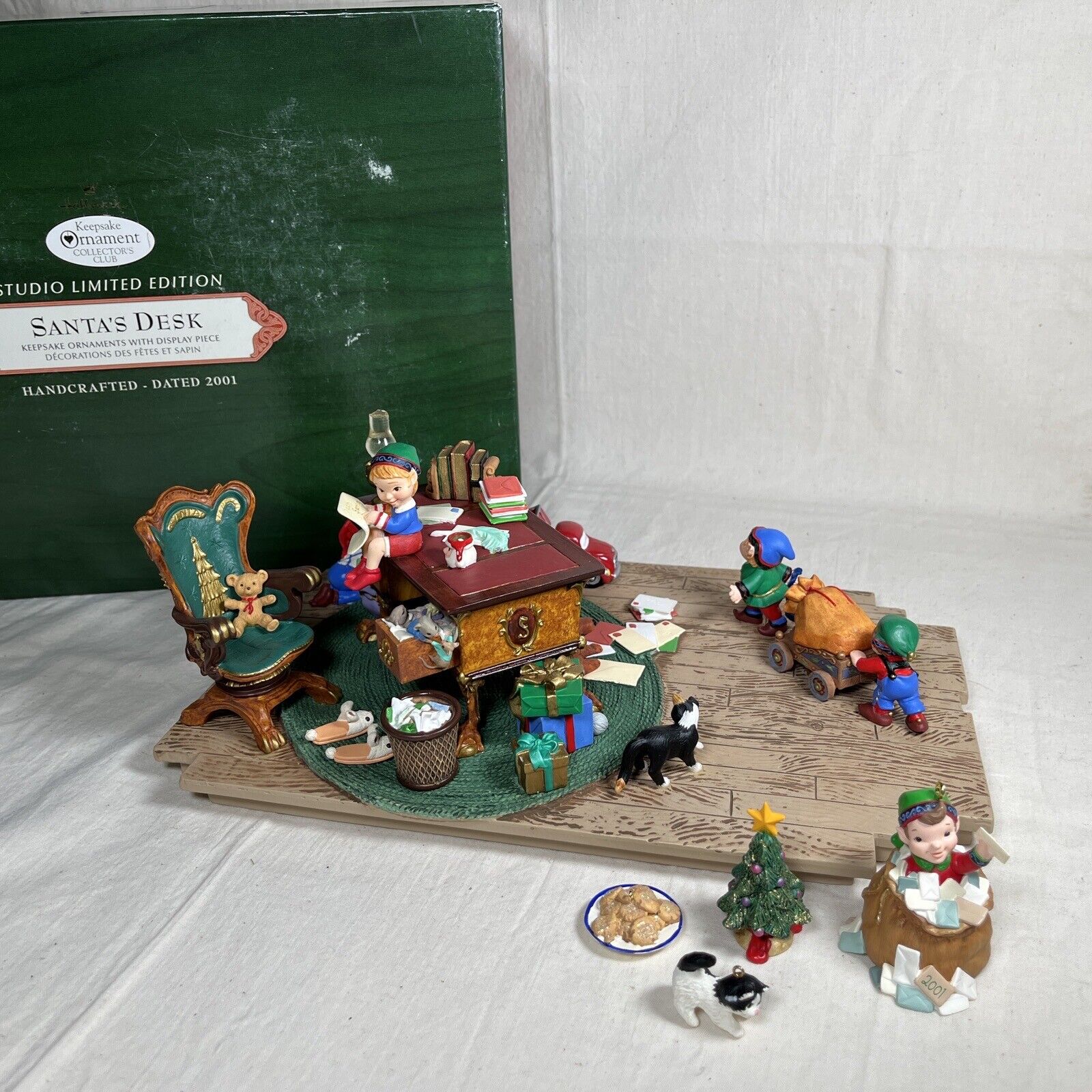 Hallmark Keepsake Limited Edition “Santa\'s Desk” 2001 w/4 Ornaments See Details