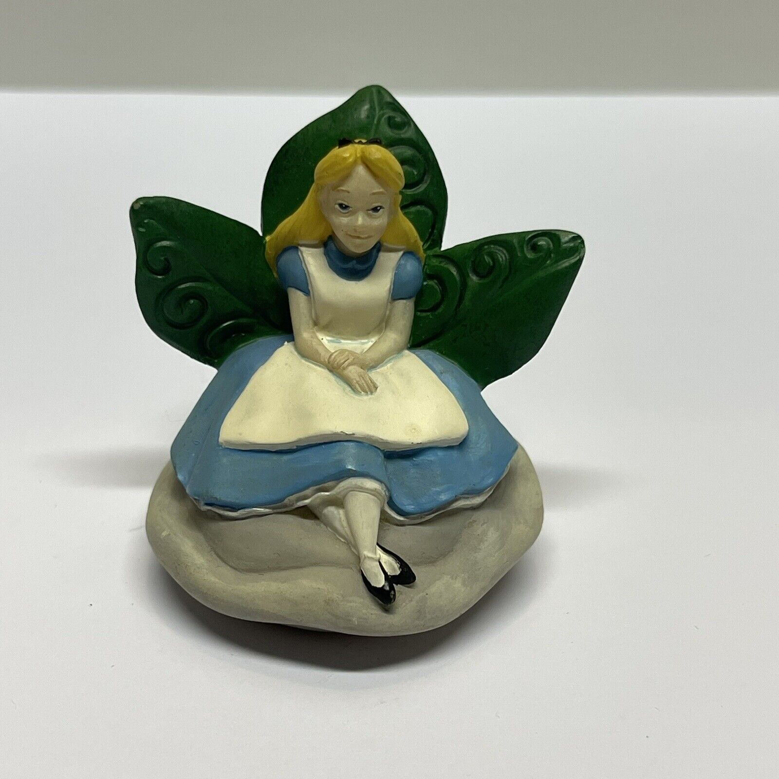 Vintage Disney ALICE IN WONDERLAND Lenox Magic Thimble Collection Figurine