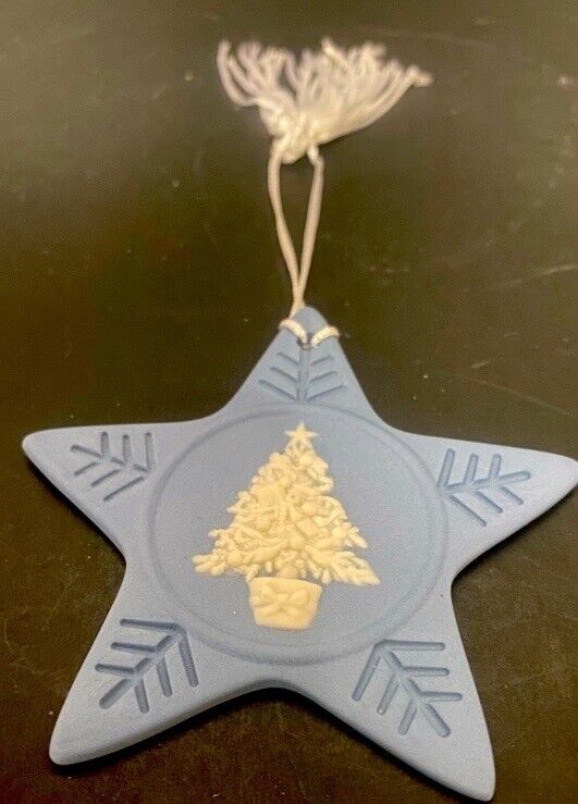Wedgwood Holiday Star Ornament Made In England 