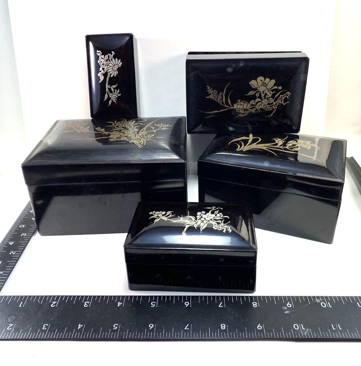 Set Vintage Nesting Lacquer Boxes Possibly Japan