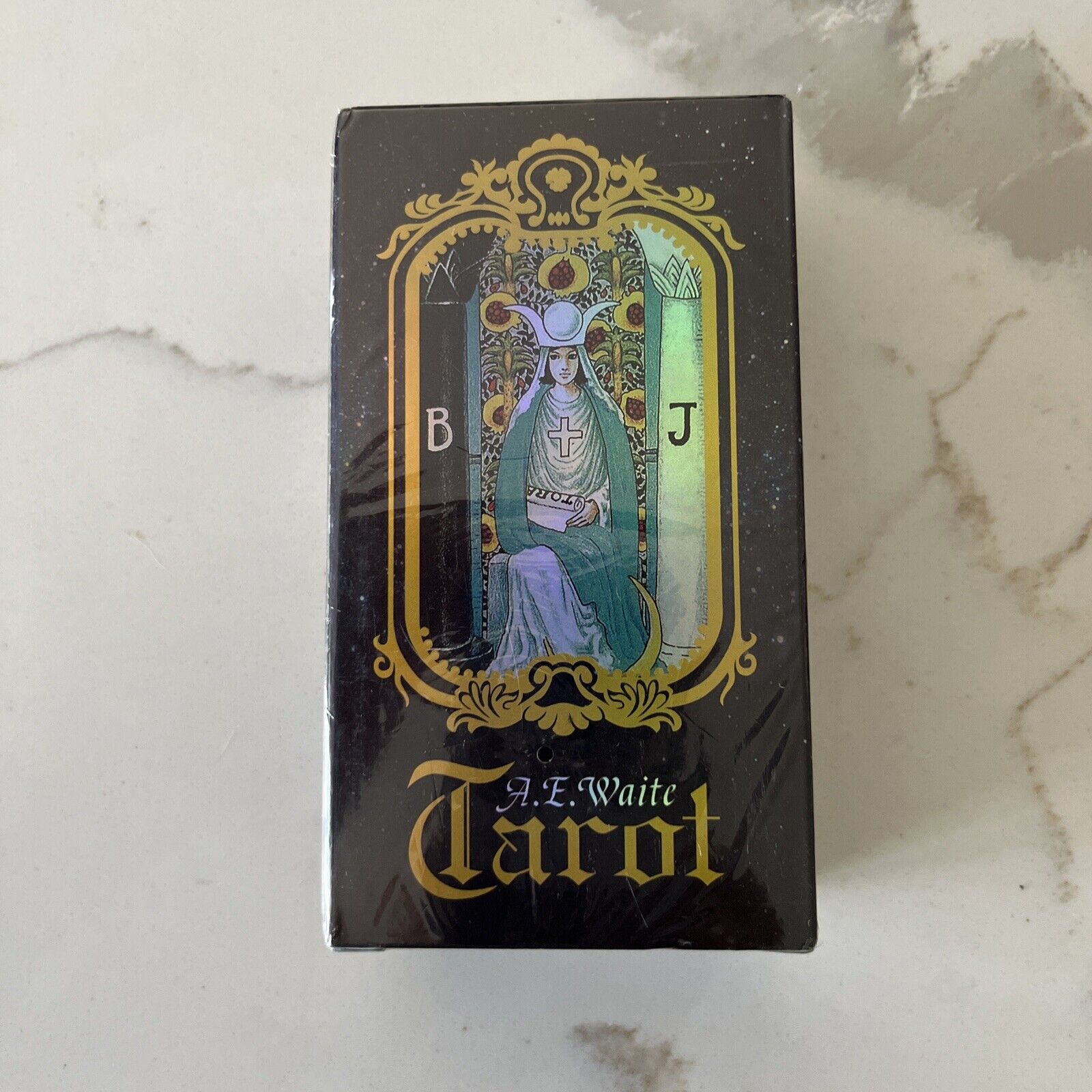 A.E Waite Holographic Tarot Deck  78 cards BRAND NEW AND FACTORY SEALED