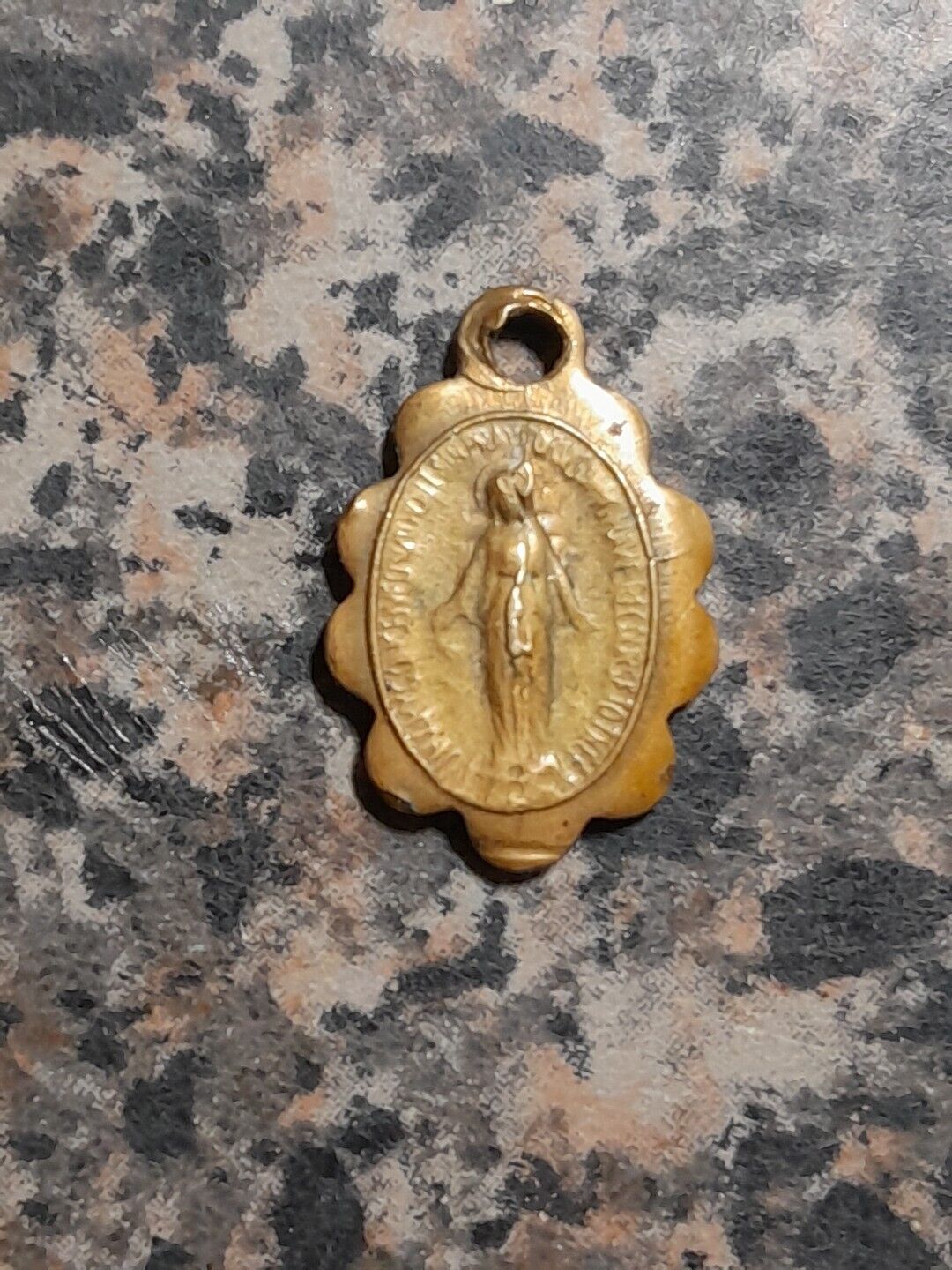 Vintage Blessed Virgin Mary Miraculous Medal
