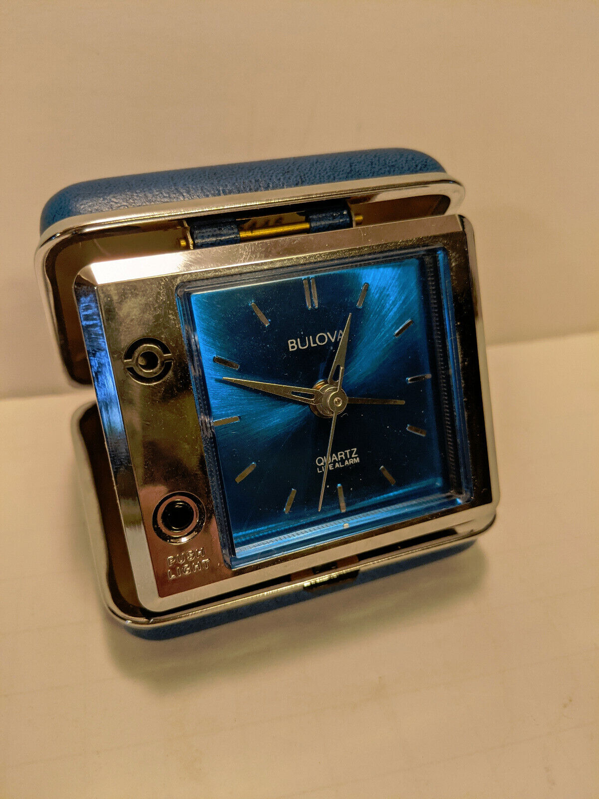 BULOVA Travel Alarm Clock Quartz Battery BLUE VTG Japan Foldaway Case Tabletop 