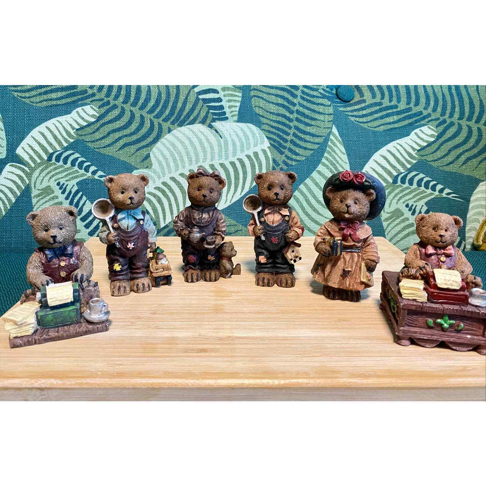 Lot of Vintage Poly Bear Figurines M.VP. Designs Teddy Bears (6)