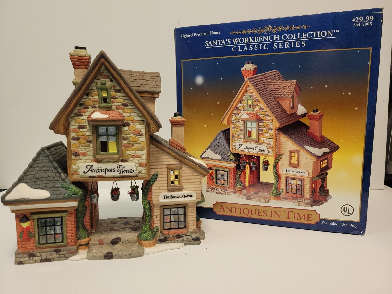 SANTA\'S WORKBENCH Antiques In Time Christmas Village Classic Series 2002 W/BOX