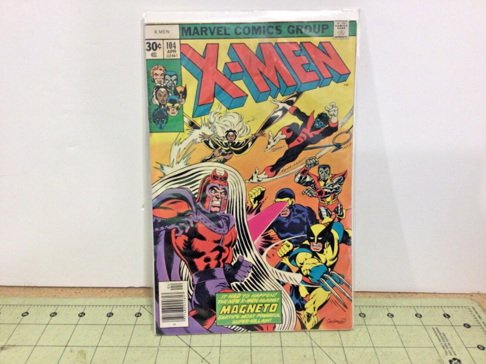 Vintage Marvel Comics X-Men Comic #104 as-is