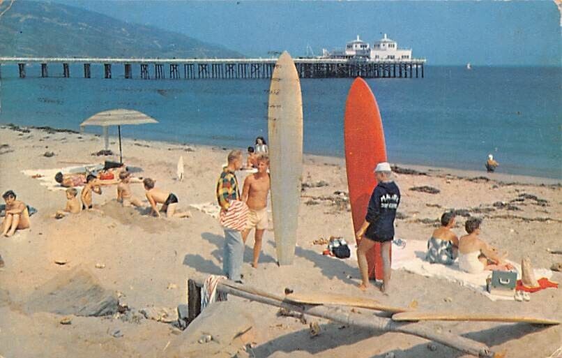 Postcard CA: Malibu Beach, California, Surfers & Surfboards, Posted 1954