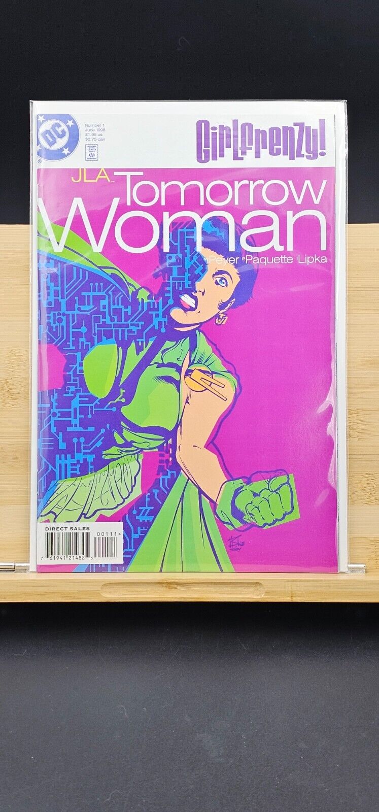 YOU PICK THE ISSUE - JLA: TOMORROW WOMAN - DC - ISSUE 1