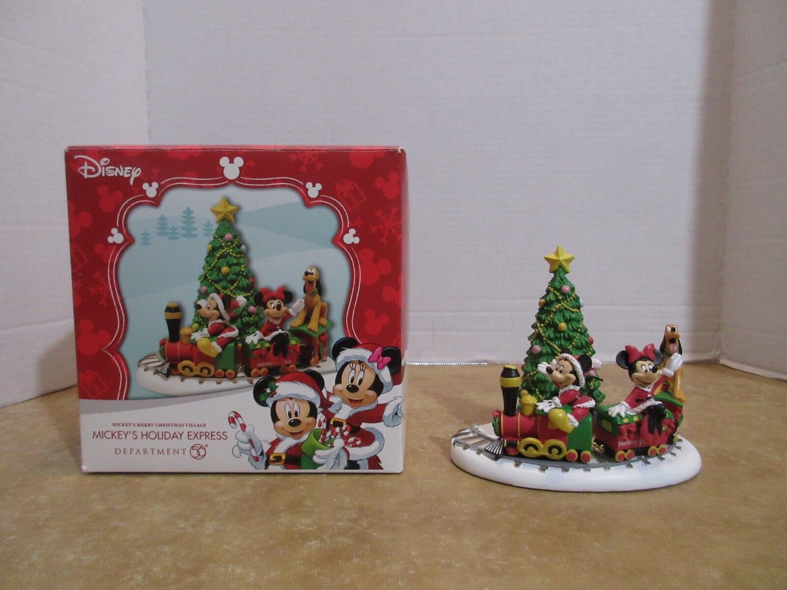 Dept. 56 2011  Disney Mickey\'s Merry Christmas Village Mickey\'s Holiday Express