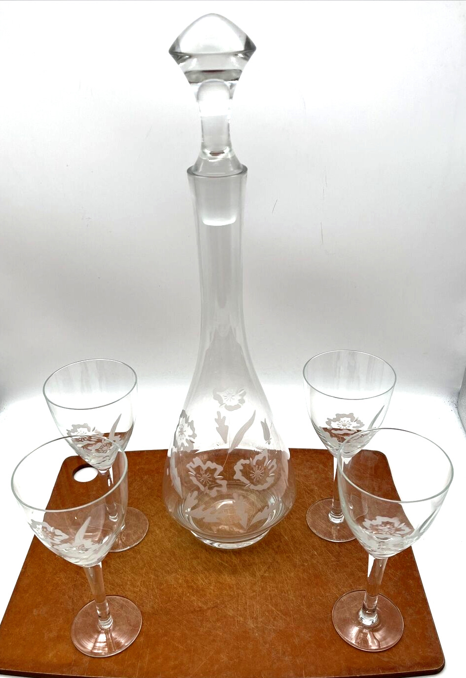 VTG TOSCANY Crystal Wine Decanter 16” Etched Floral w/ Stopper & 4 Glasses Set