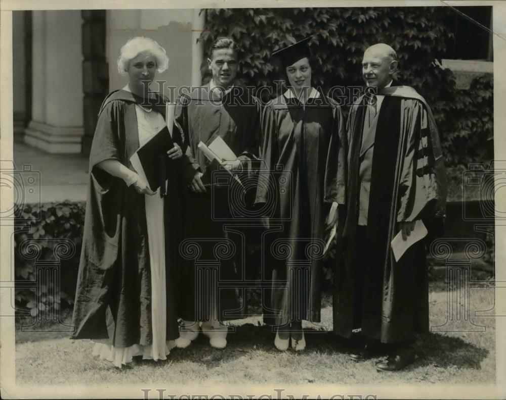 1933 Press Photo Swarthmore College\'s Commencement Exercises