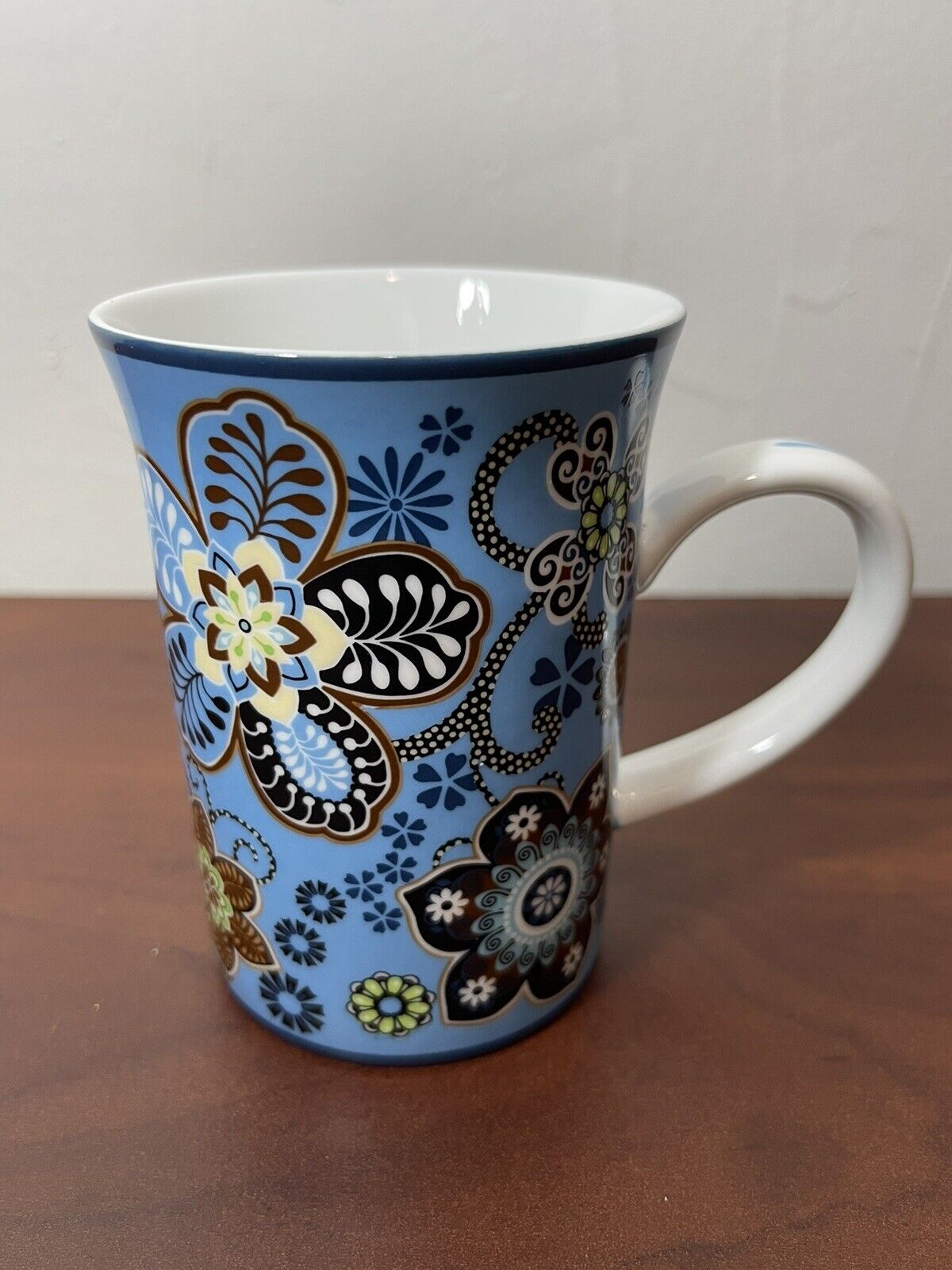 Vera Bradley Bali Blue Blue Paisley Tea or Coffee Mug Flowers Floral Toleware