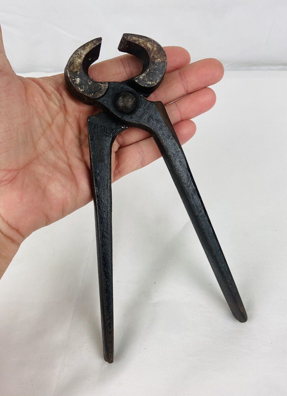 Vintage Clobbers Pliers Pincers Carpenters Nail Nippers Tool 8” Made In Italy