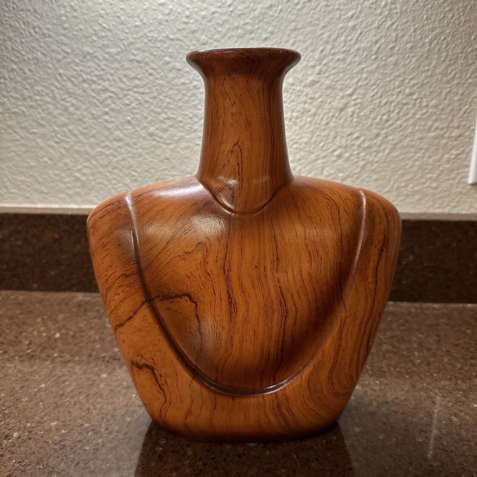 VTG  UNIQUE Mid-Century HERITAGE MINT Ceramic Vase Faux Wood Finish 12”