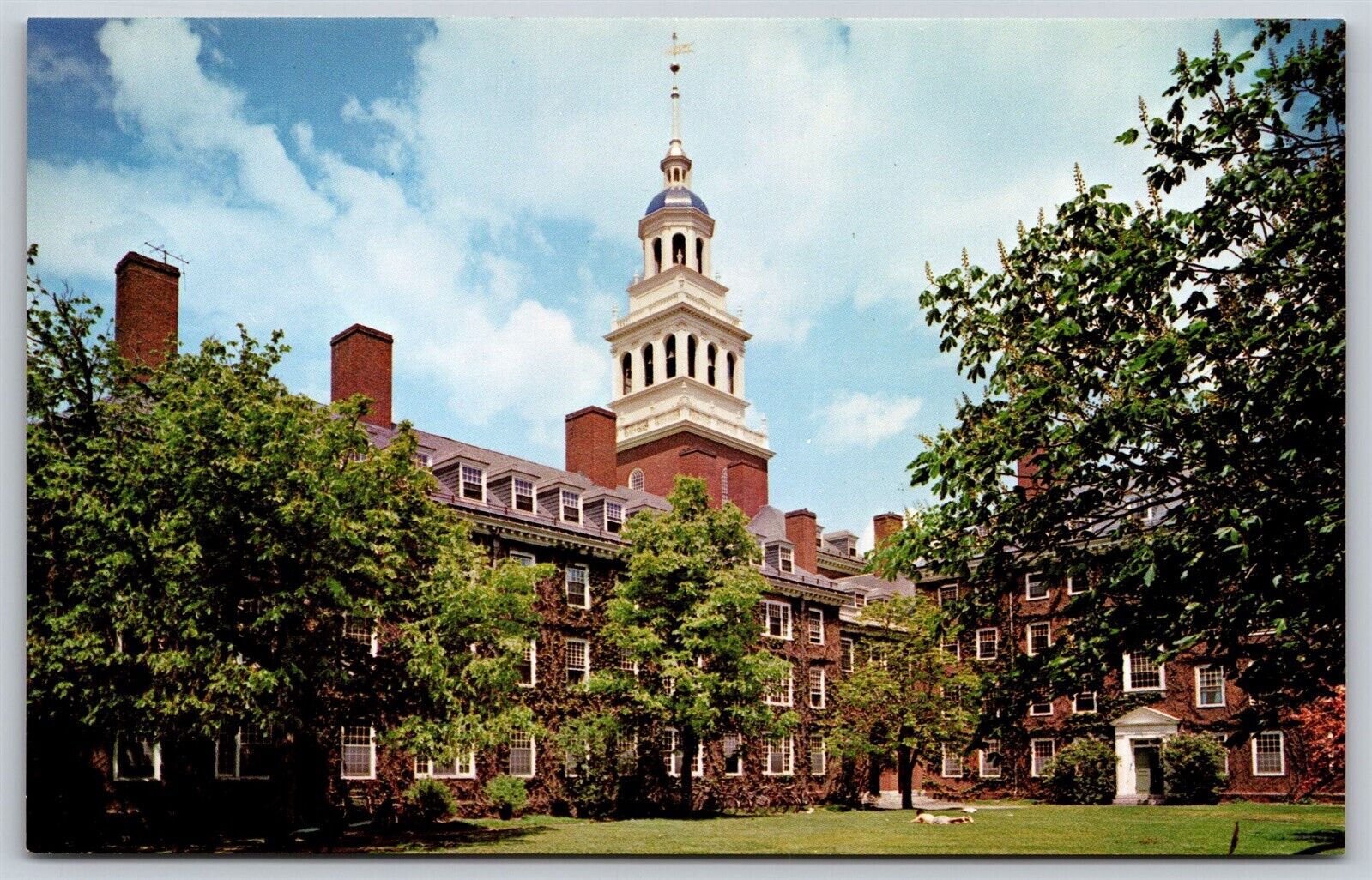 Postcard Lowell House, Harvard University, Cambridge MA P178