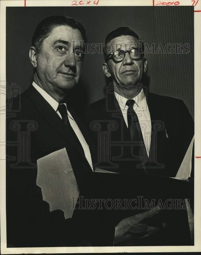 1967 Press Photo Marvin Hurley, John L. Cloud Keynote Career Clinic, Houston, TX