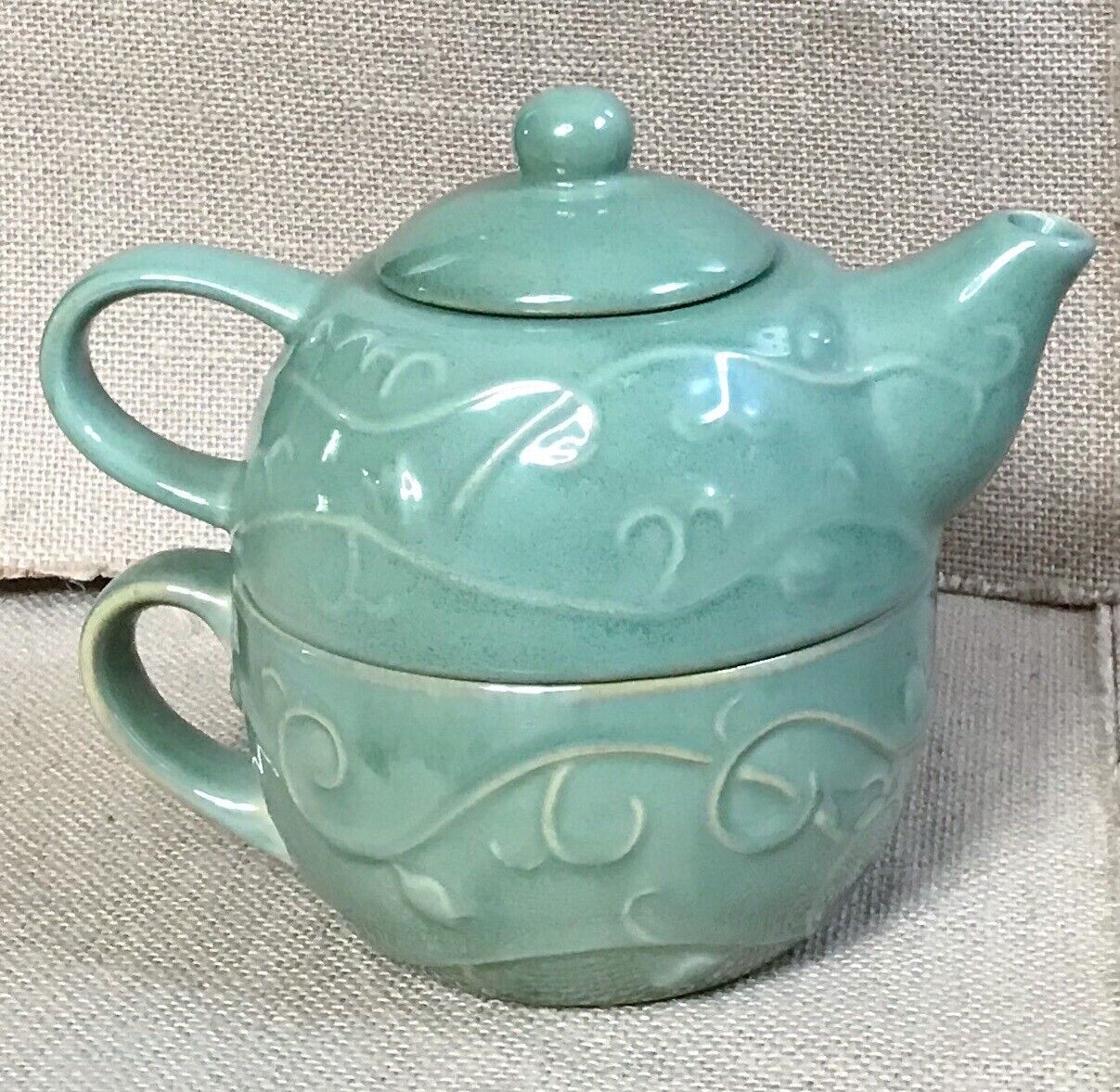 Pier 1 Tea For One Light Green Embossed Stackable Teapot And Coffee Mug