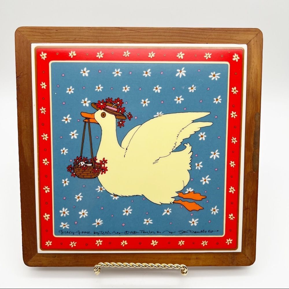 Vintage Gracy Goose 1982 Tile Trivet by Taylor & Ng Japan 9.25” x 9.25” Square