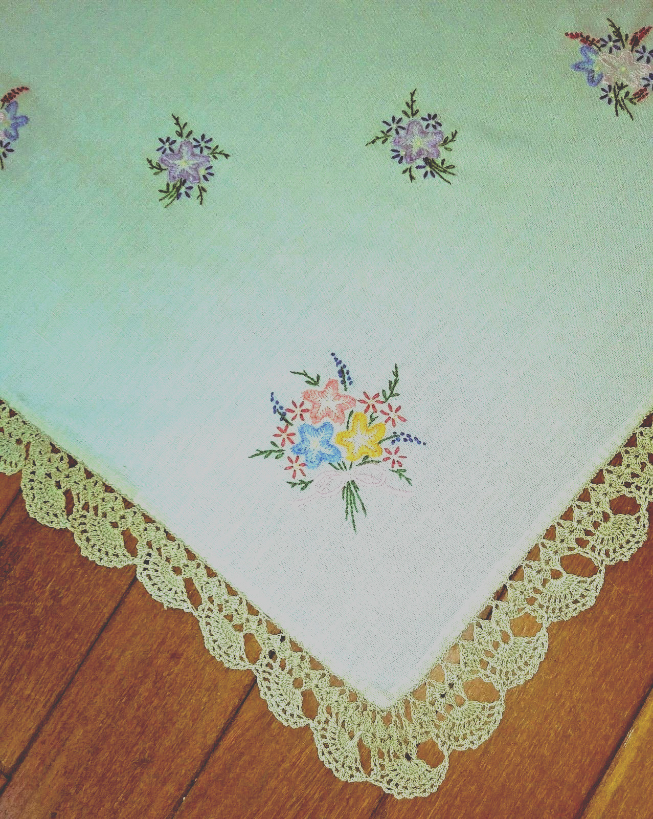 Vintage Beige Embroidered Cotton Tablecloth 28