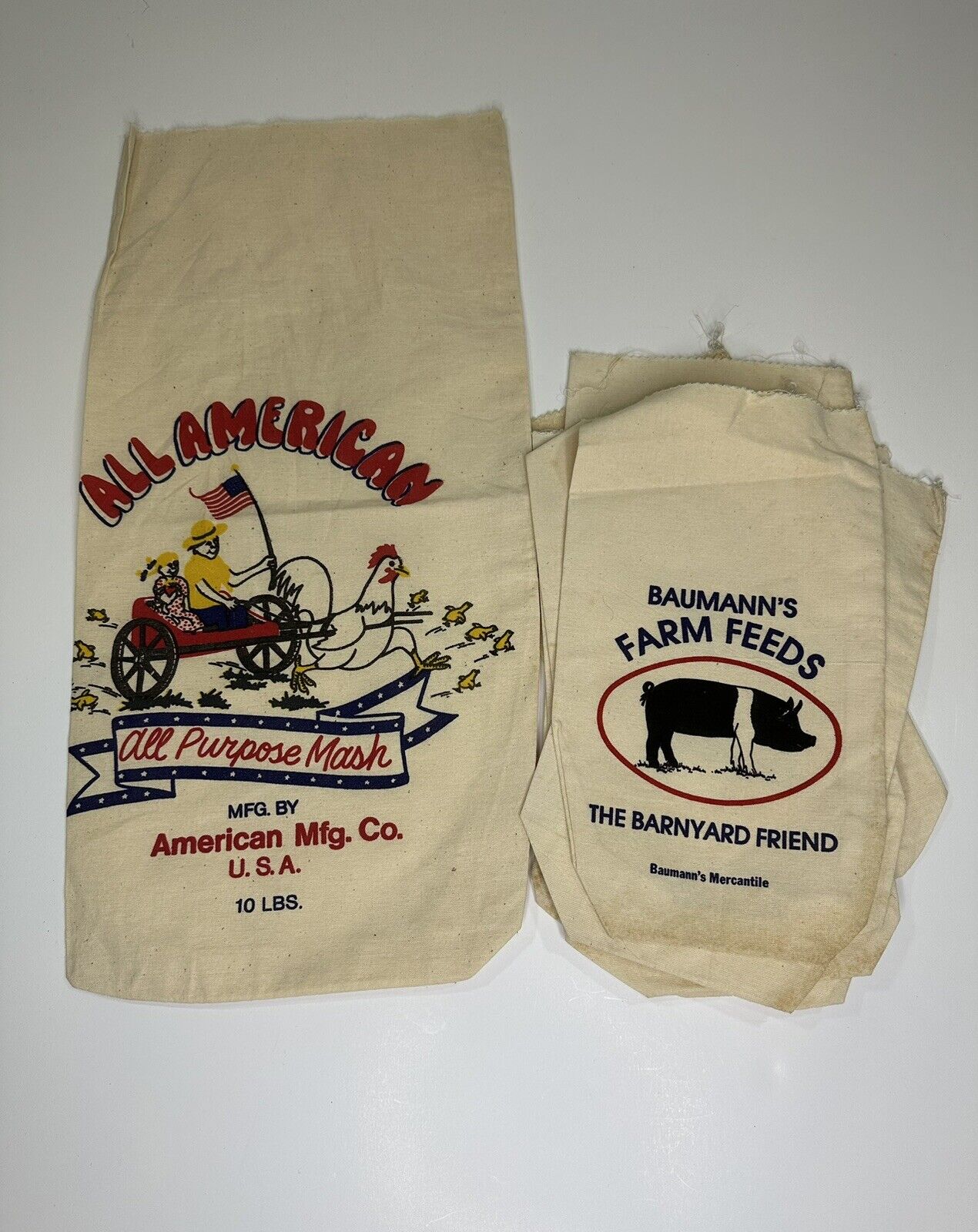Lot of vintage all purpose mash farm bags Made in USA. one 10 LBS & 8 small bags