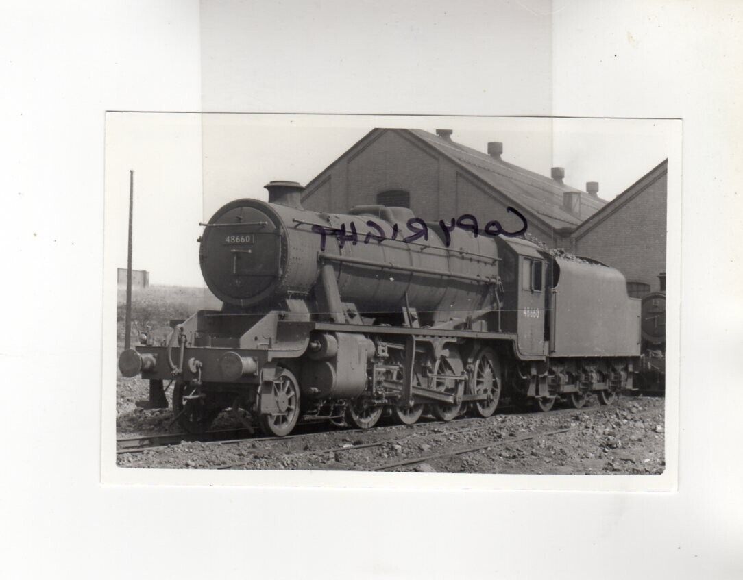 Rail Photo LMS 280 8f 48660 Oxley shed Staffordshire  GWR wolverhapton