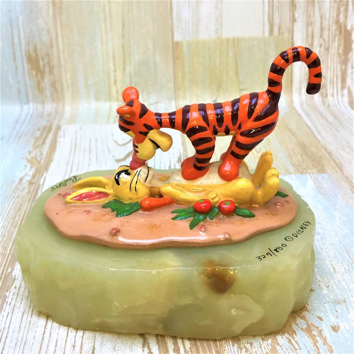Rare Winnie The Pooh Tigger Rabbit Lonely Collection Marble 2530/2750 Disney