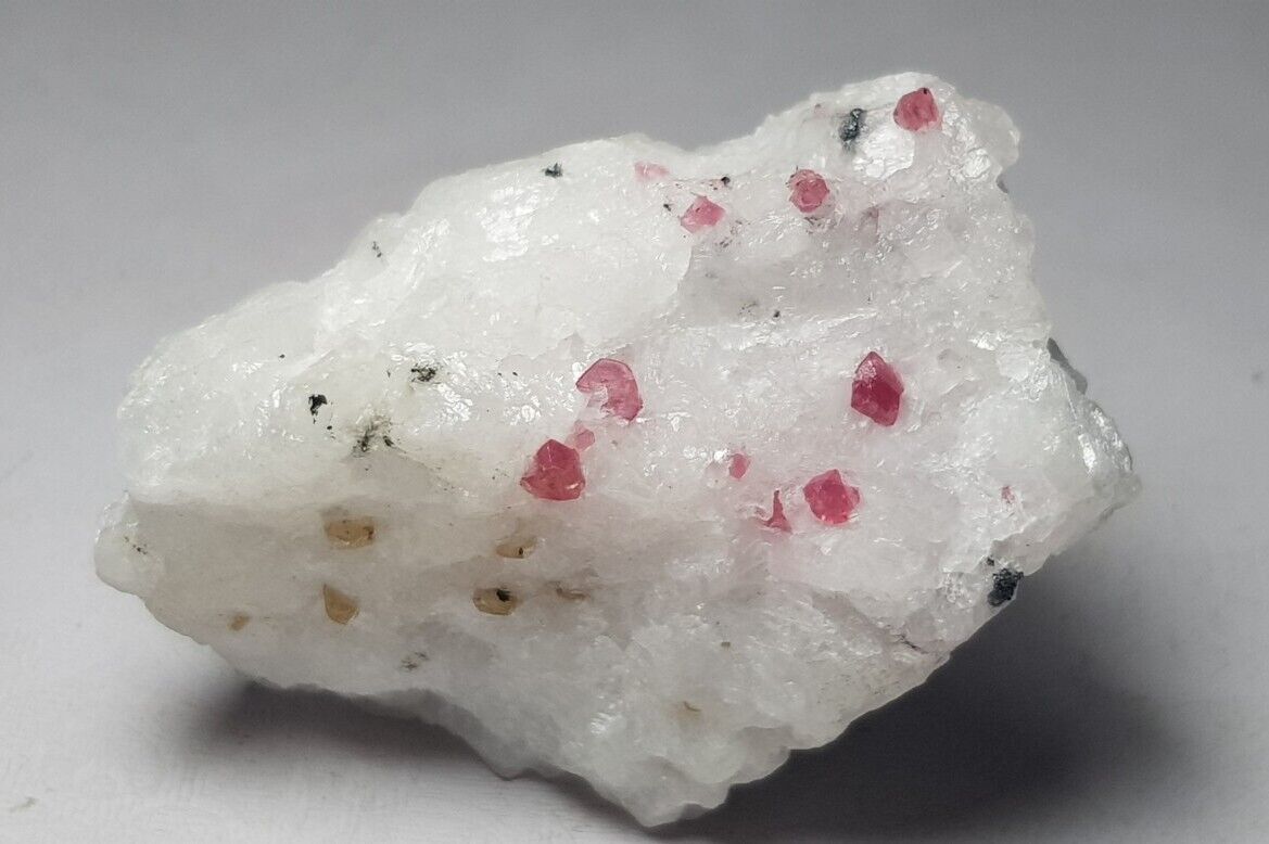 43gram Beautiful Natural Color Ruby  with Albite crystal From Kashmir Pakistan 