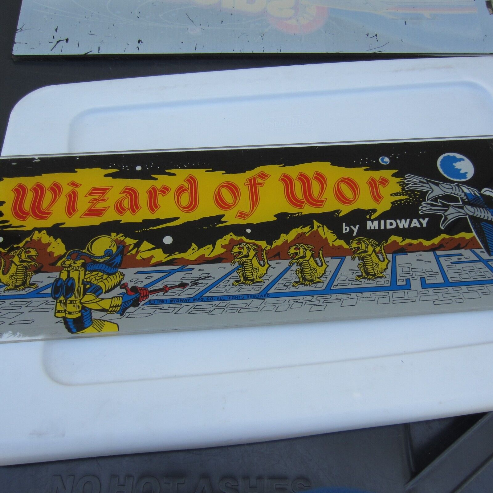 Vintage  WIZARD OF WOR  Plexiglass Pinball Marquee sign BALLY MIDWAY 1980 I RARE