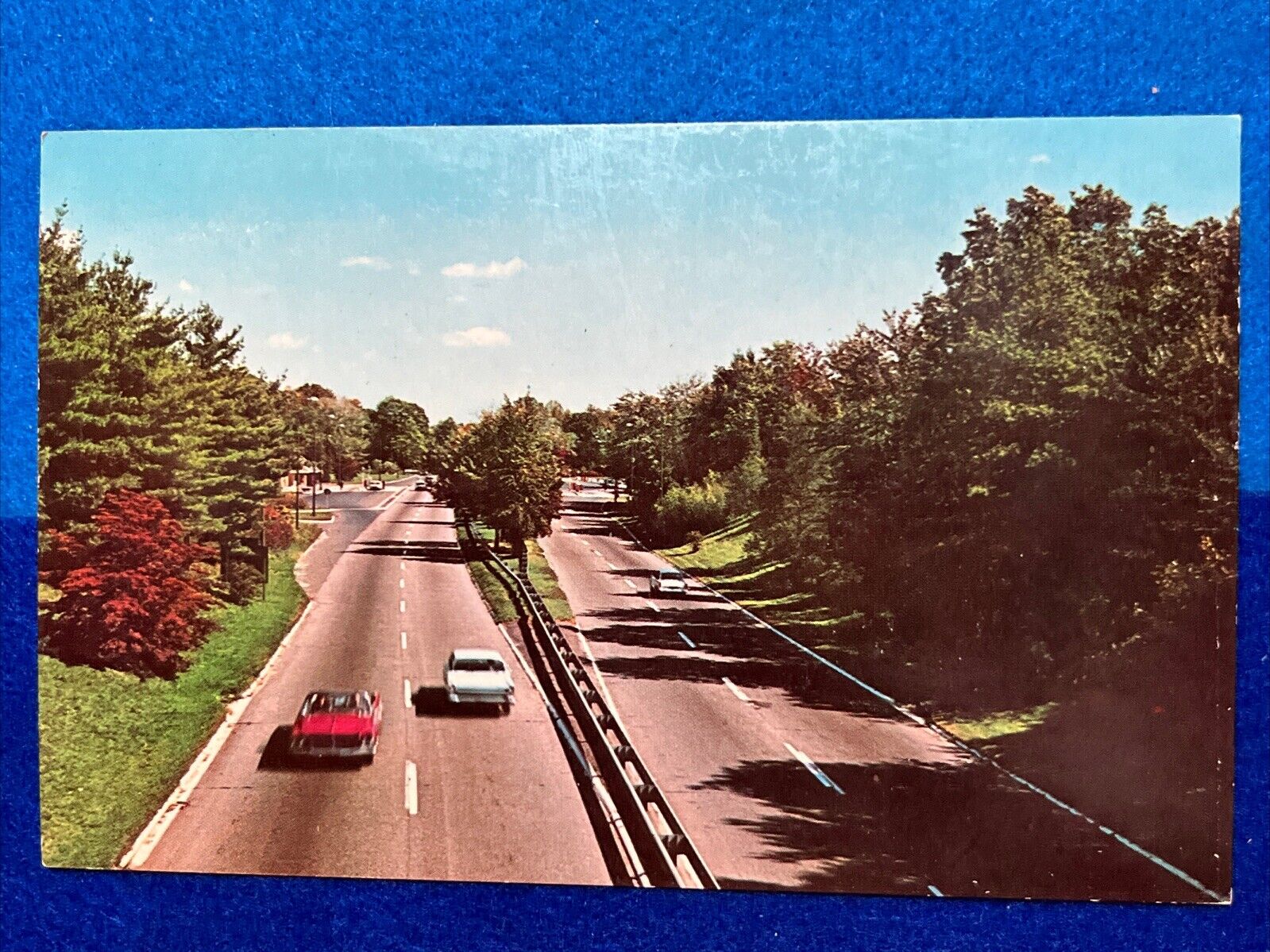 Postcard Merritt Parkway Connecticut FAIRFIELD STAMFORD GREENWICH WESTPORT Cars