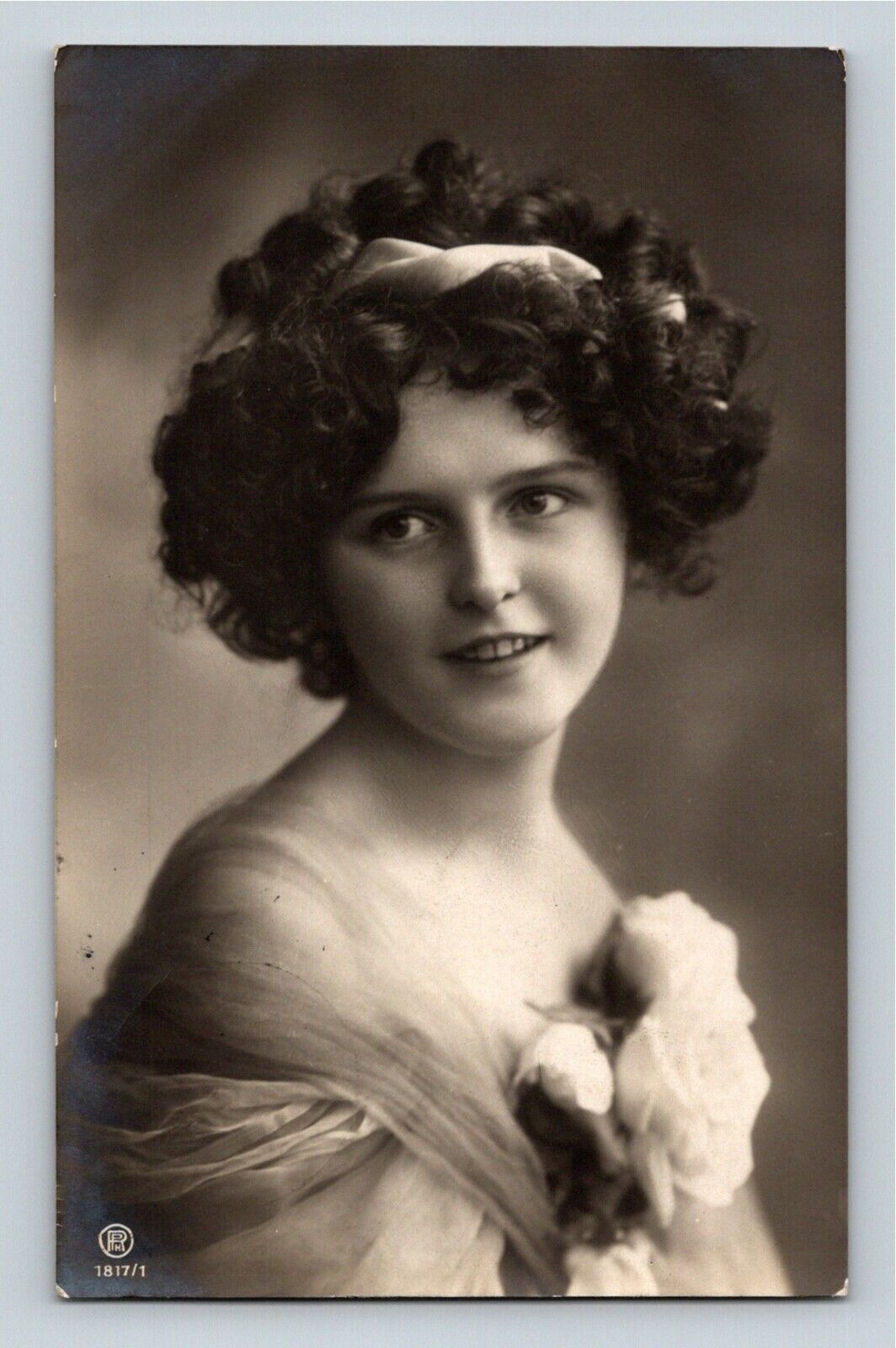 Pretty German Woman Curly Hair Roses Beautiful Penmanship Muenchen 1909 Cancel