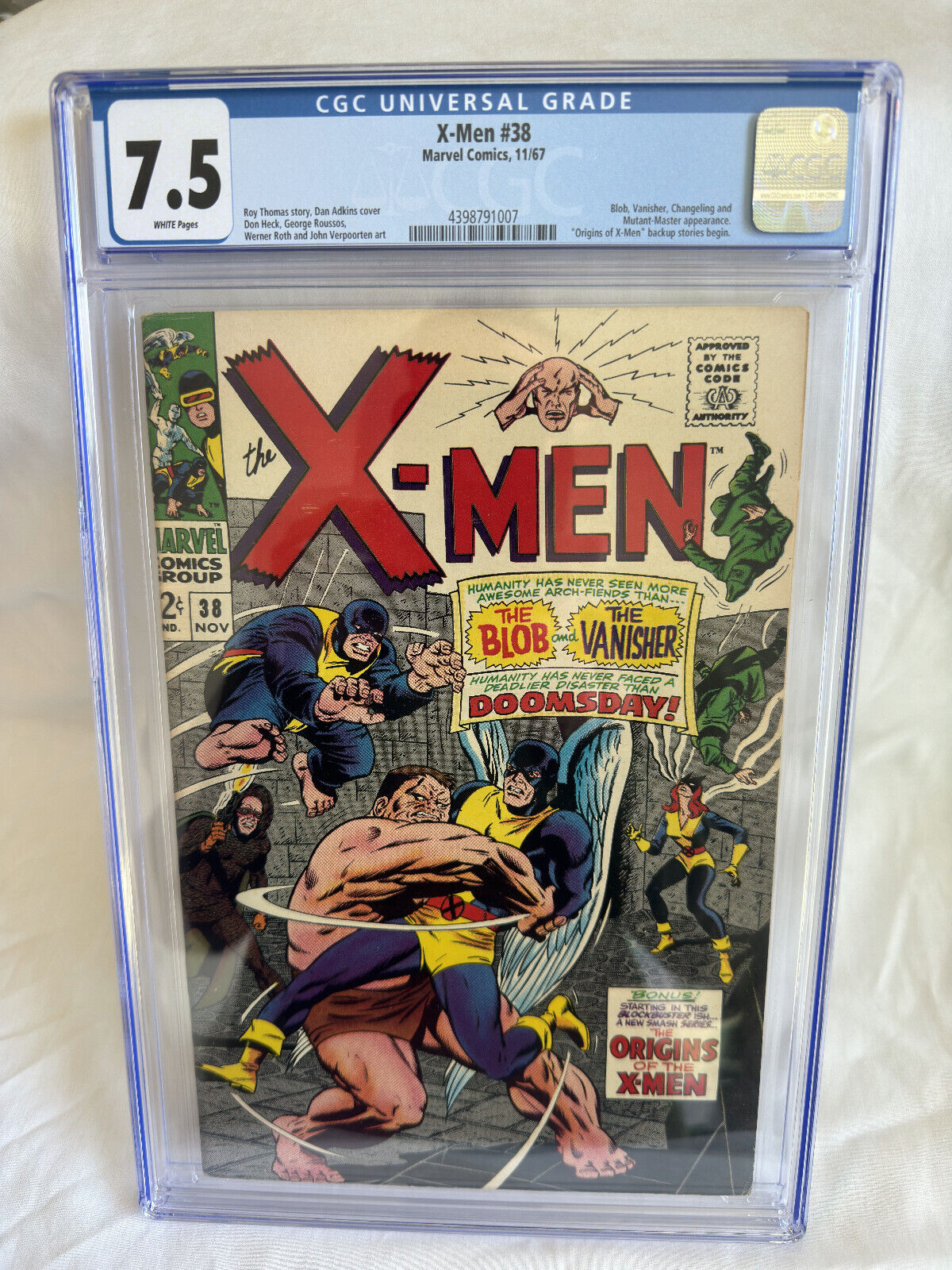 1967 Marvel Comics X-Men 38 CGC Graded 7.5 White Pages