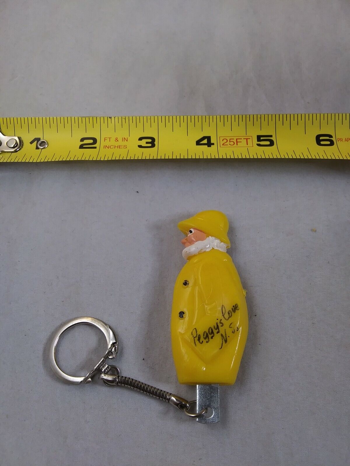 Vintage Peggy's Cove Fisherman Seamen Keychain Key Chain Key Ring Hangtag *102-2