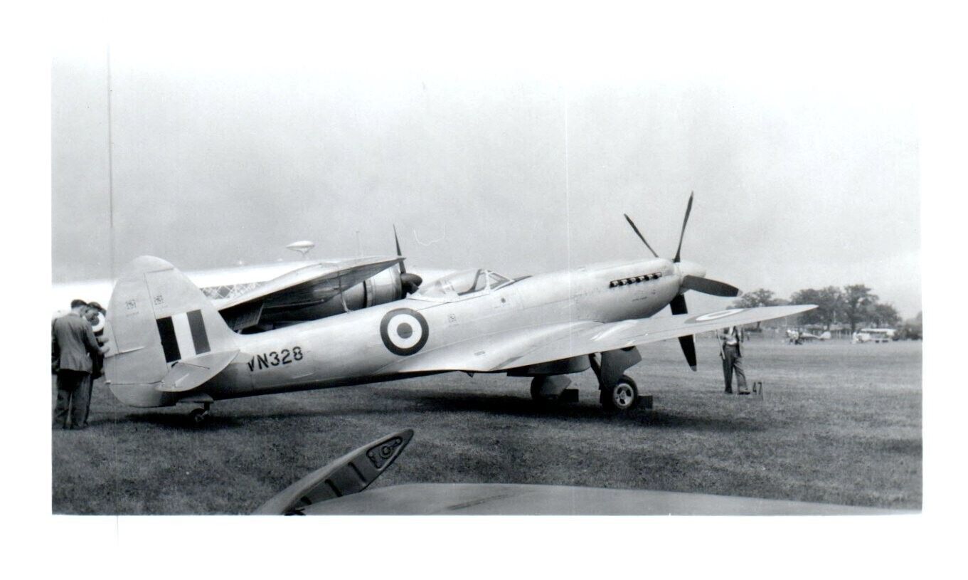 Supermarine Spitfire VA Airplane Vintage Photograph 5x3.5\