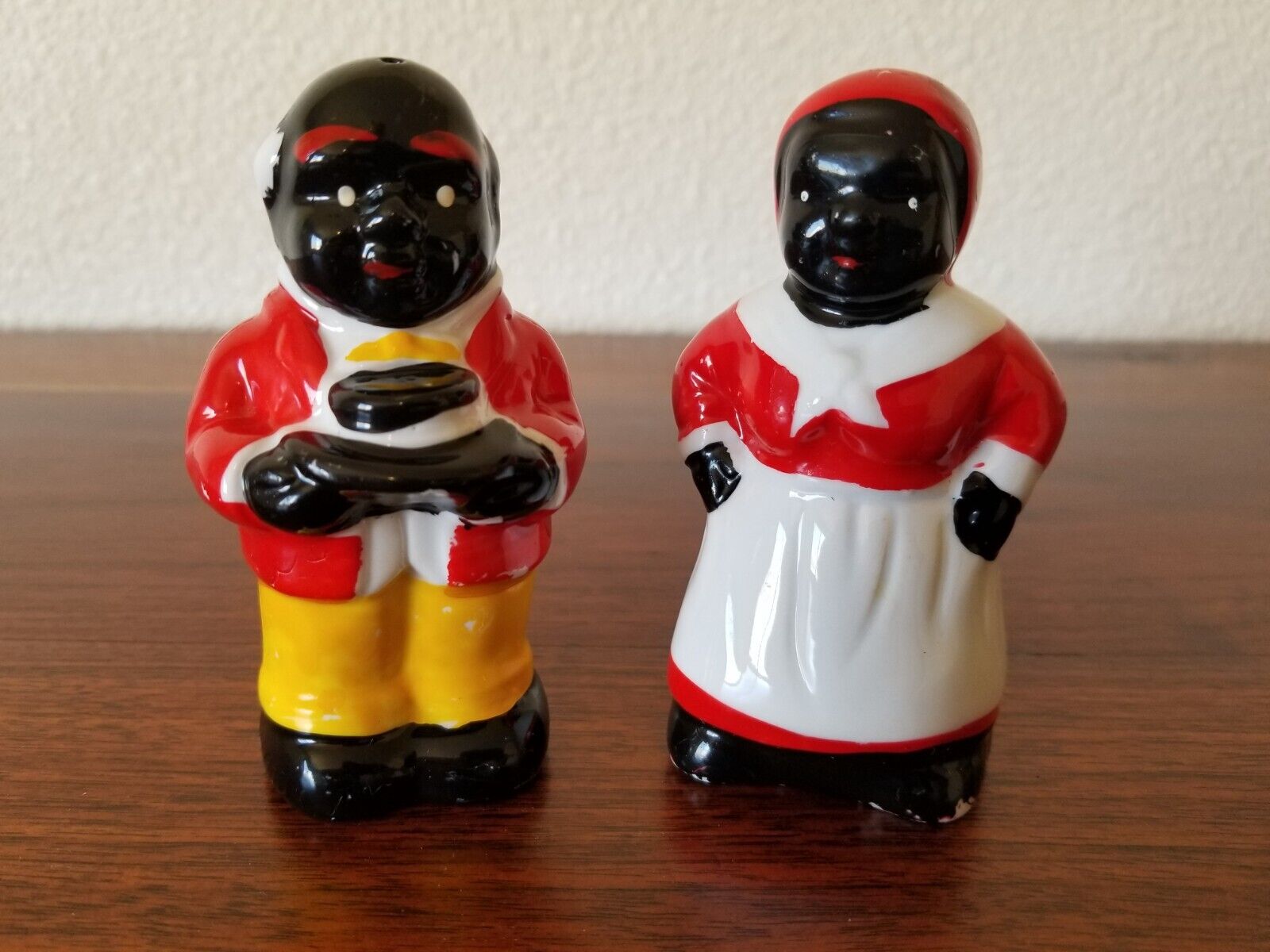Salt & Pepper Shakers, Cook and Butler In Great Vintage Condition.