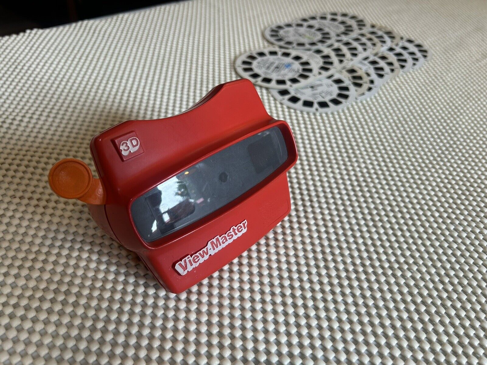 1980s Red Viewmaster 3D View-Master Viewer Toy Orange Lever | 19 Stereo Reels