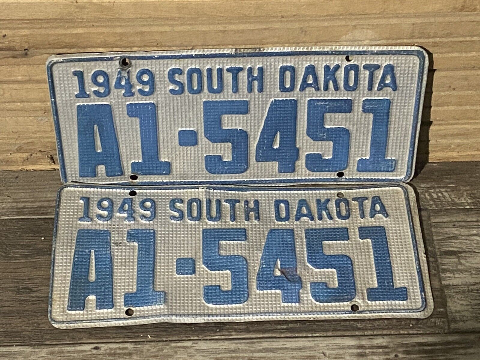 Pair -1949 Waffle Plate Aluminum License Plates A1 Minnehaha County