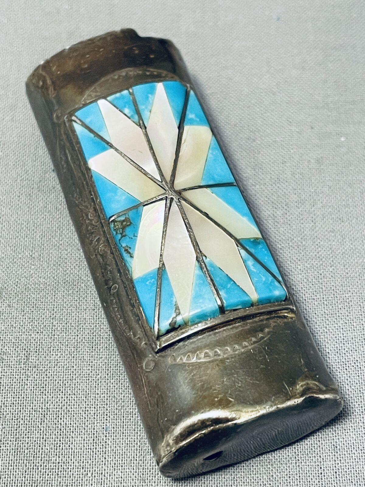 HYPNOTIC VINTAGE NAVAJO INLAY TURQUOISE MOTHER OF PEARL SILVER LIGHTER CASE