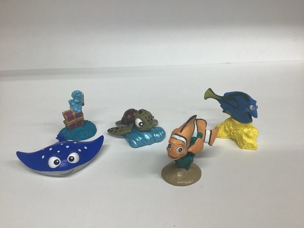 Disney Pixar Finding Nemo Figurine Figures (Lot of 5 Cake Toppers)