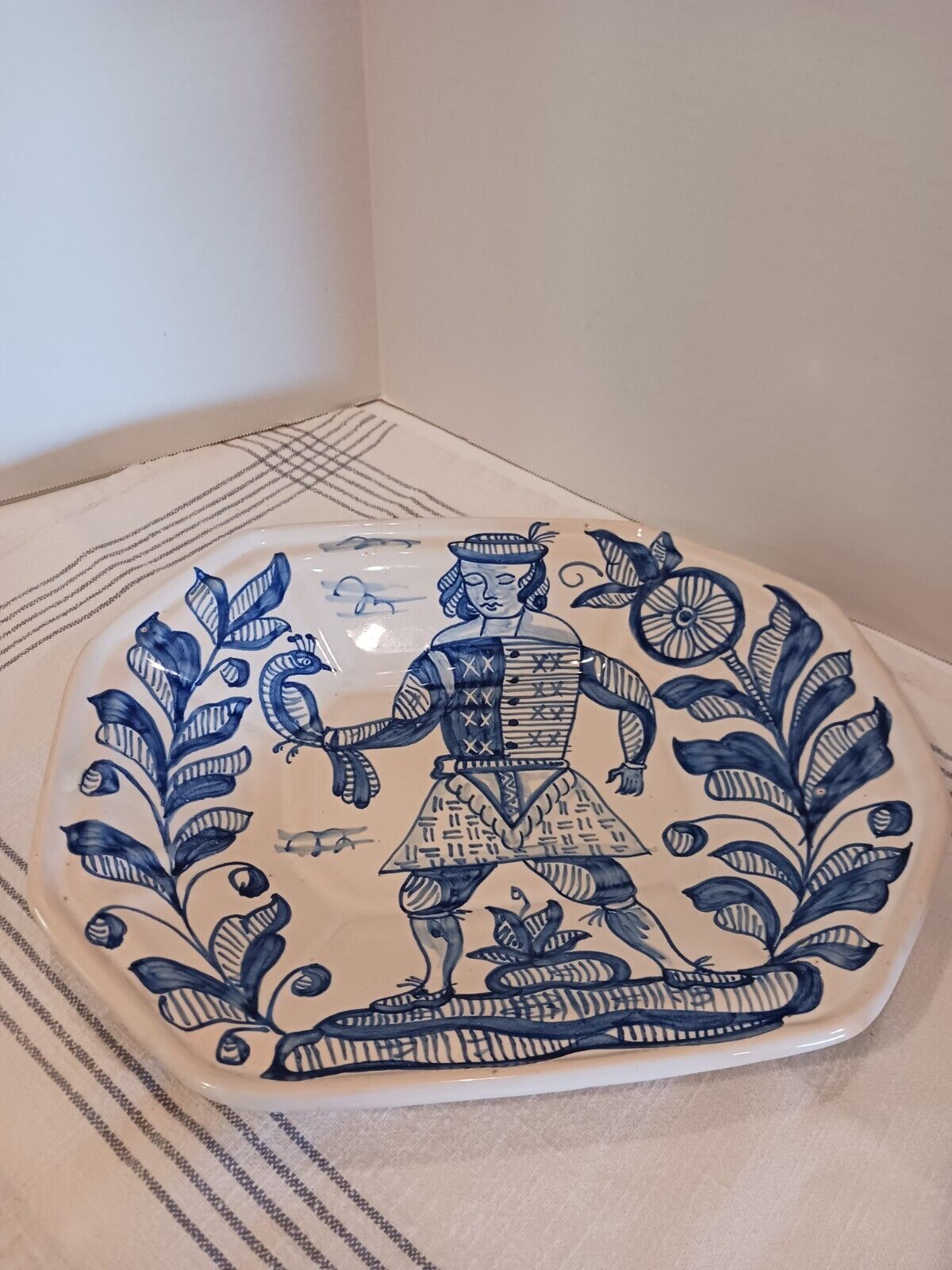 Vintage La Menora Talavera Handpainted Decorative Blue & White Platter