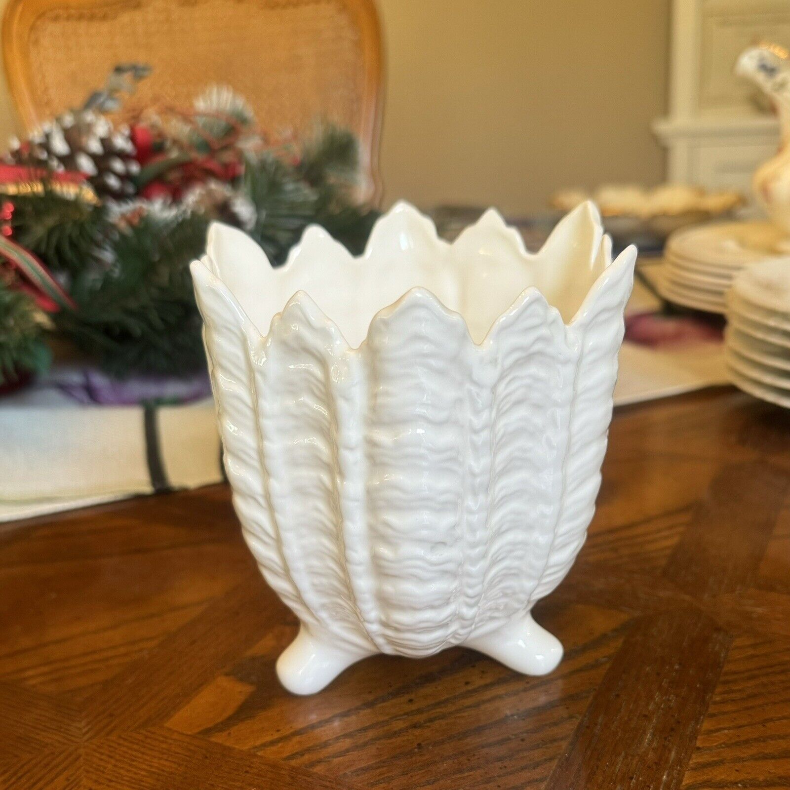 Vintage WEDGWOOD Countryware White Shell Vase Celery Bowl Made In English