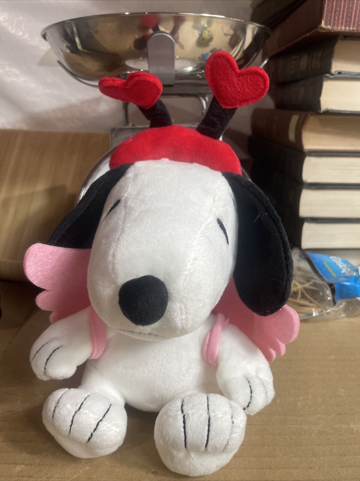 Snoopy Cupid Peanuts Valentine\'s Day Plush Hallmark Gift 9 Inches With Wings NWT