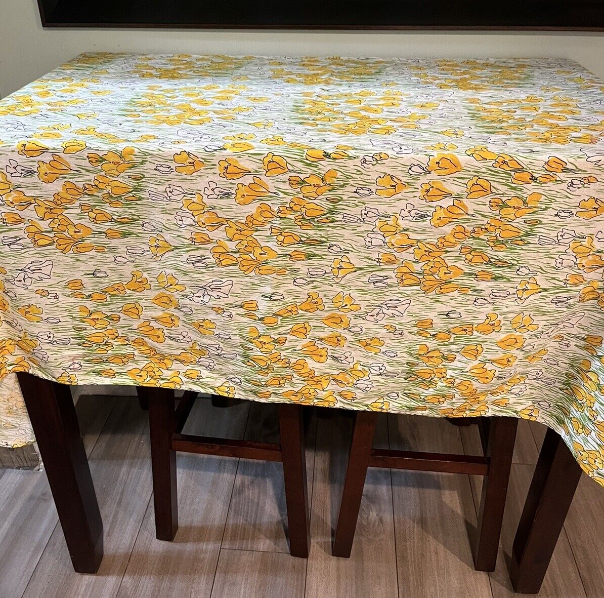 vtg VERA Neumann Yellow Gold Watercolor Floral Cotton Tablecloth 68.5”x 50” EUC